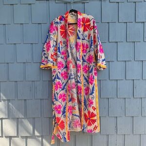Beautiful suzani embroidered robe - OS